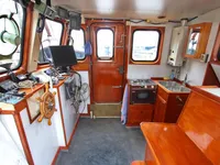 Лоцманський катер для продажу