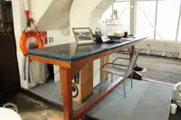 Пором для продажу