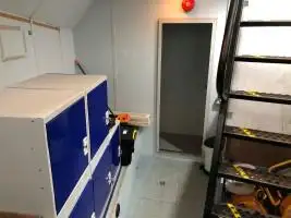 Судно для перевезення екіпажу для продажу