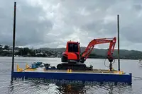Баржа на продаж