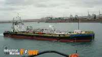 Баржа на продаж