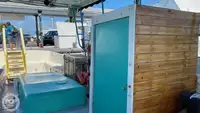 Круїзний лайнер для продажу