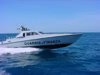 Патрульний катер на продаж