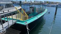 Круїзний лайнер для продажу