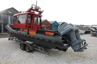 Жорсткий надувний човен для продажу