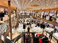 Пасажирський корабель для продажу