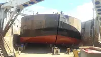 Баржа на продаж