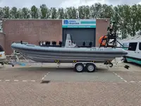 Жорсткий надувний човен на продаж
