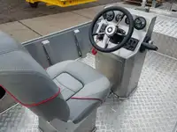 Робочі човни для продажу