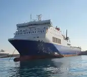 Рефрижераторний корабель на продаж