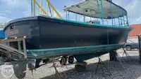 Круїзний лайнер для продажу