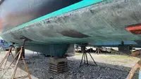 Круїзний лайнер для продажу