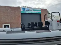 Жорсткий надувний човен для продажу
