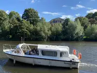 Пасажирський корабель для продажу