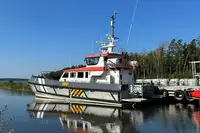 Судно для перевезення екіпажу для продажу