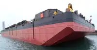 Баржа на продаж