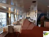 Круїзний лайнер для продажу