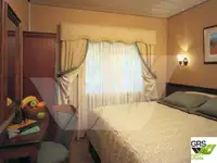 Круїзний корабель на продаж