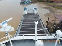 Контейнеровоз для продажу