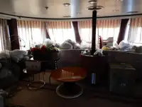 Круїзний лайнер для продажу