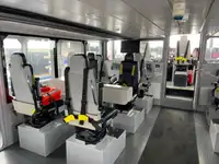 Контейнеровоз для продажу