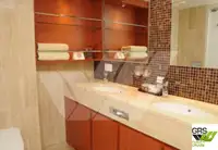 Круїзний корабель на продаж