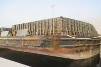 Баржа на продаж