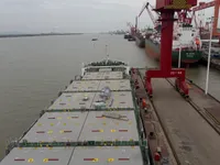 Контейнеровоз для продажу