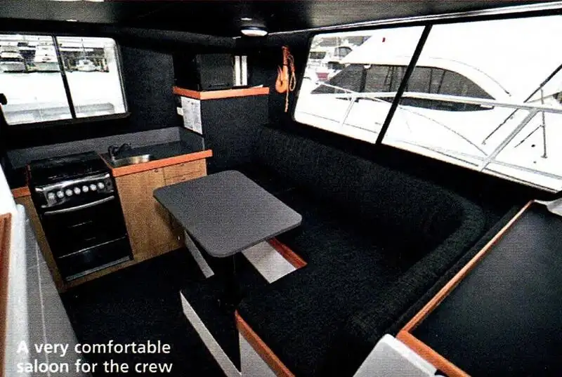 Поромне судно на продаж