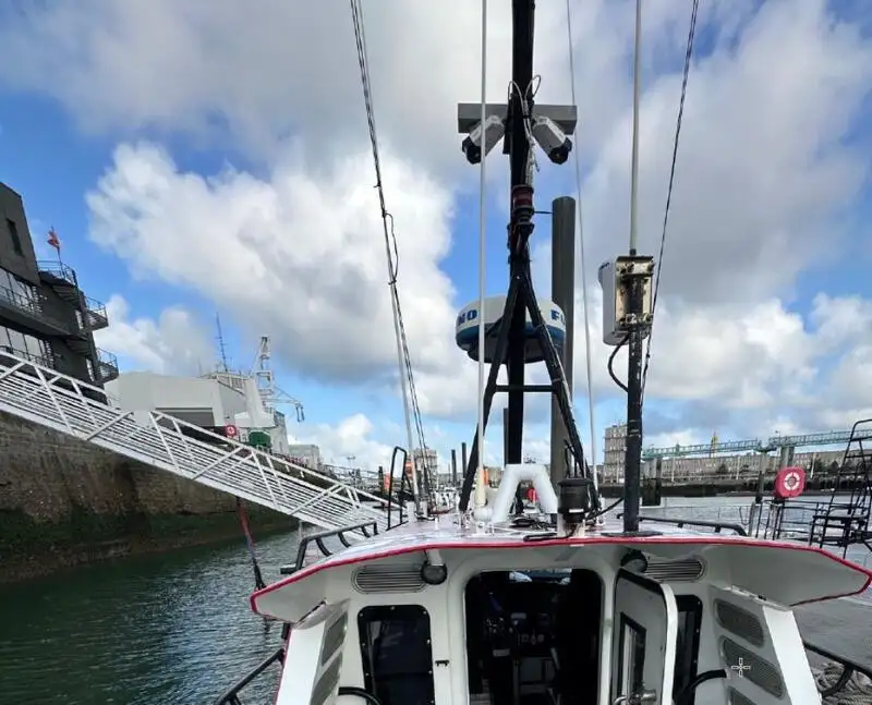 Лоцманський катер на продаж