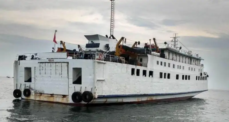 Корабель RORO на продаж