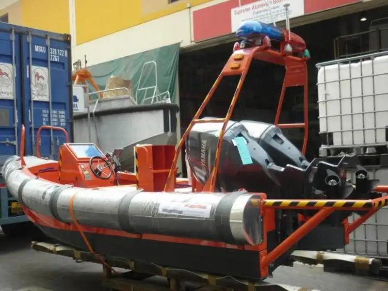 Рятувальне судно на продаж