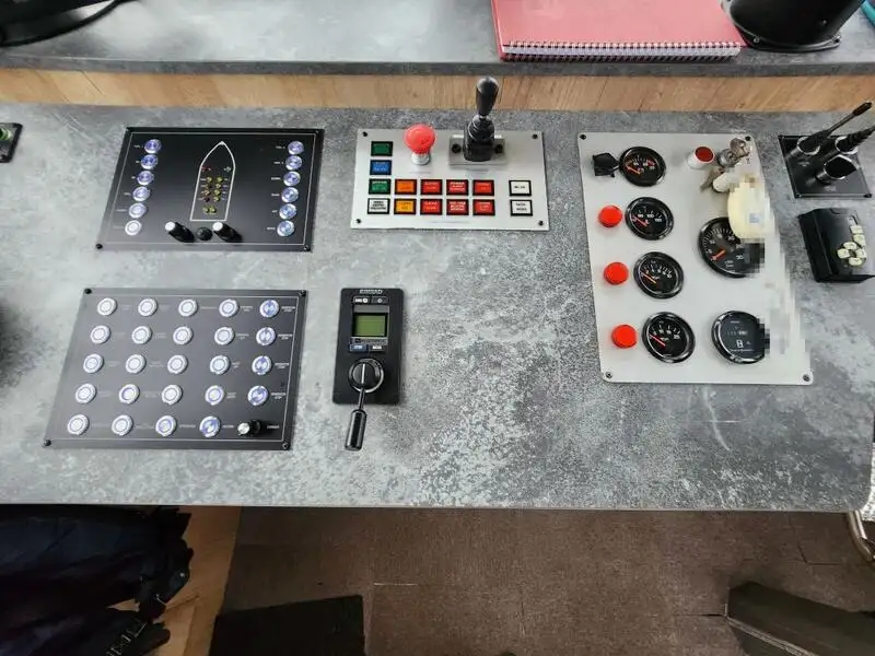 Робочі човни на продаж