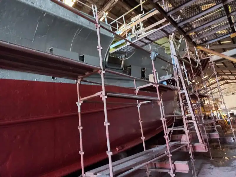 Ярусне судно на продаж