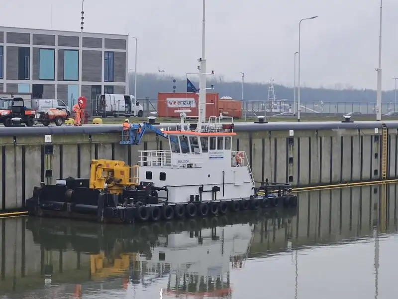 Багатоцільовий на продаж