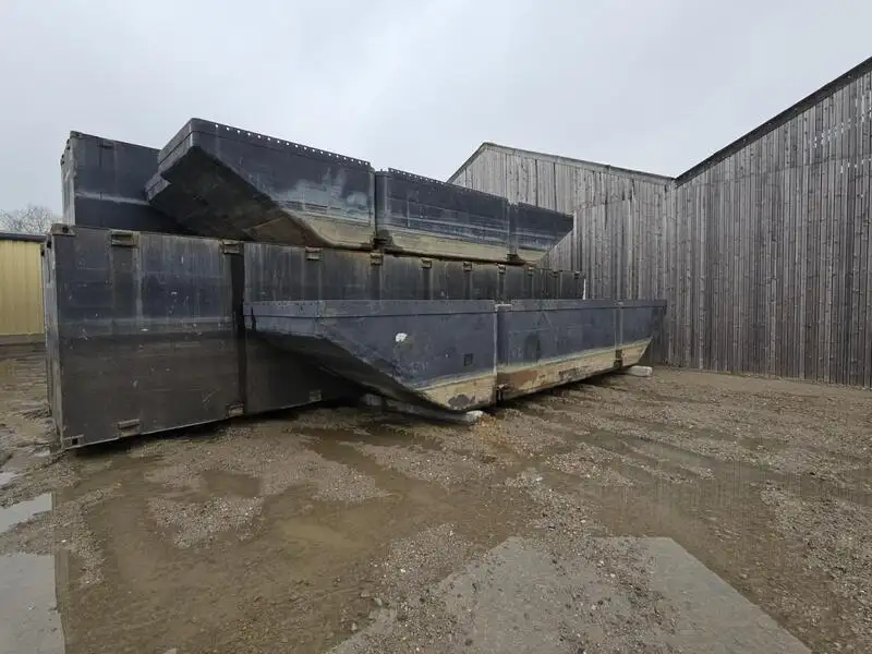 Понтон на продаж