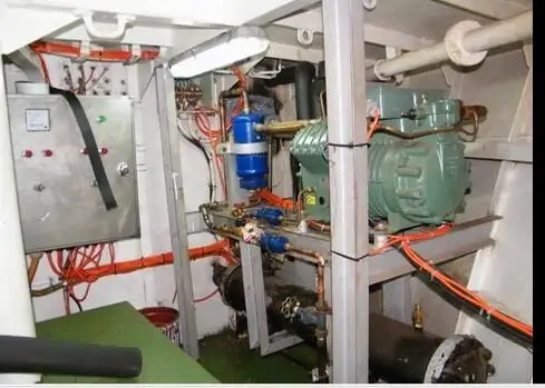 Ярусне судно на продаж