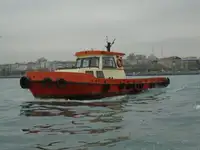 Буксирний човен на продаж