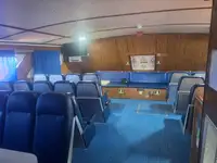 Судно постачання на продаж
