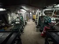 Поромне судно на продаж