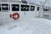 Екіпажний човен на продаж