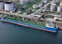 Нафтовий танкер, Хімічний танкер на продаж
