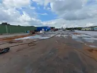 Баржа на продаж