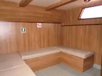 Буксирний човен на продаж