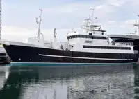 Рибальський траулер на продаж