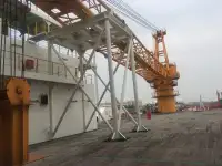 Баржа на продаж