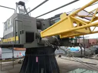 Баржа на продаж