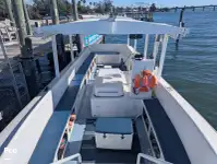 Круїзне судно на продаж