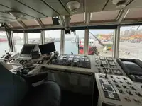 Буксирний човен на продаж