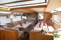 Круїзний корабель на продаж